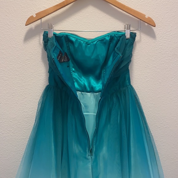 Women’s B darlin prom dress - Picture 7 of 7